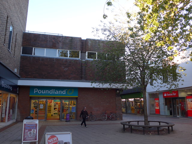 Man stabbed in Poundland store in Abingdon, Oxfordshire